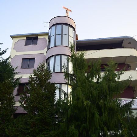 Hotel Deja Tirana Kültér fotó